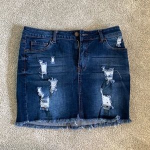 DENIM JEANS SKIRT/ DARK WASH